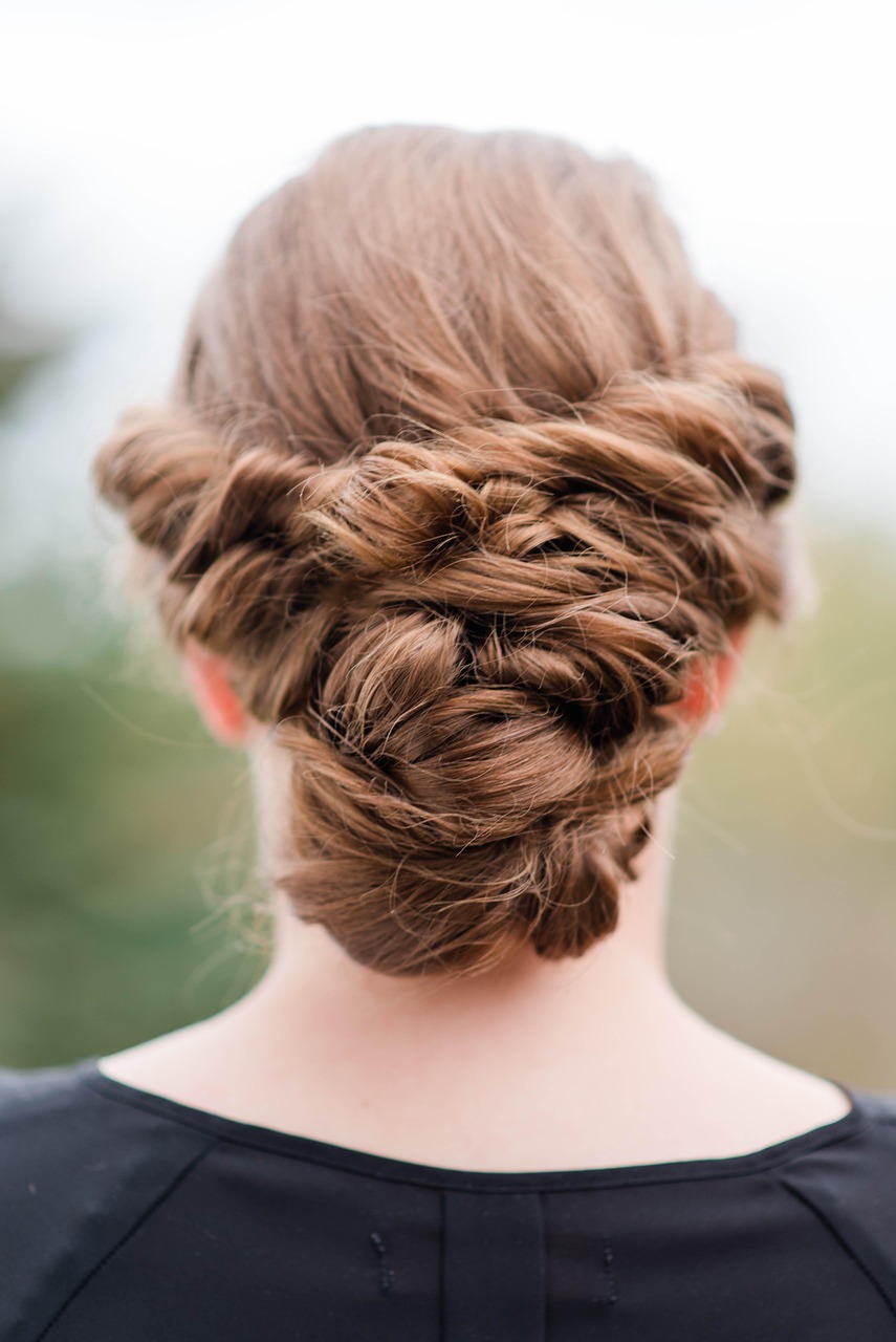 entdecken sie die neuesten frisurentrends und styling-ideen für jeden anlass. von klassischen schnitten bis zu modernen looks – finden sie ihre perfekte frisur bei uns.