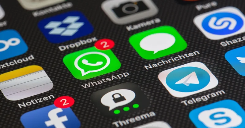 Beileid auf WhatsApp – so geht es richtig